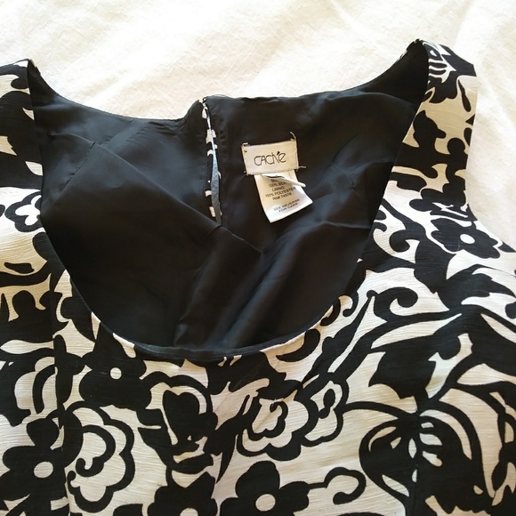 Black and white Cache dress - Picture 2 of 3